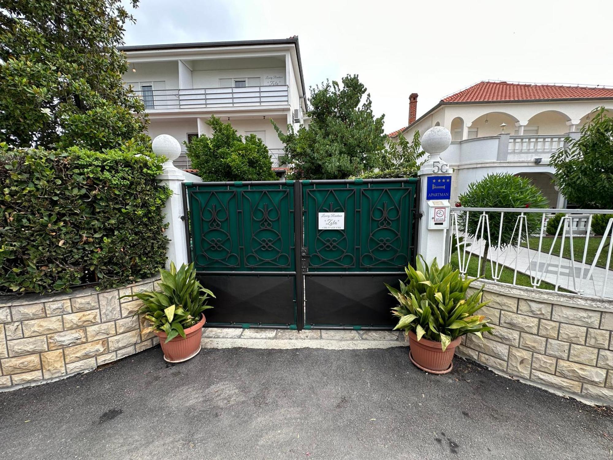 Luxury Residence Zola Ζαντάρ Εξωτερικό φωτογραφία